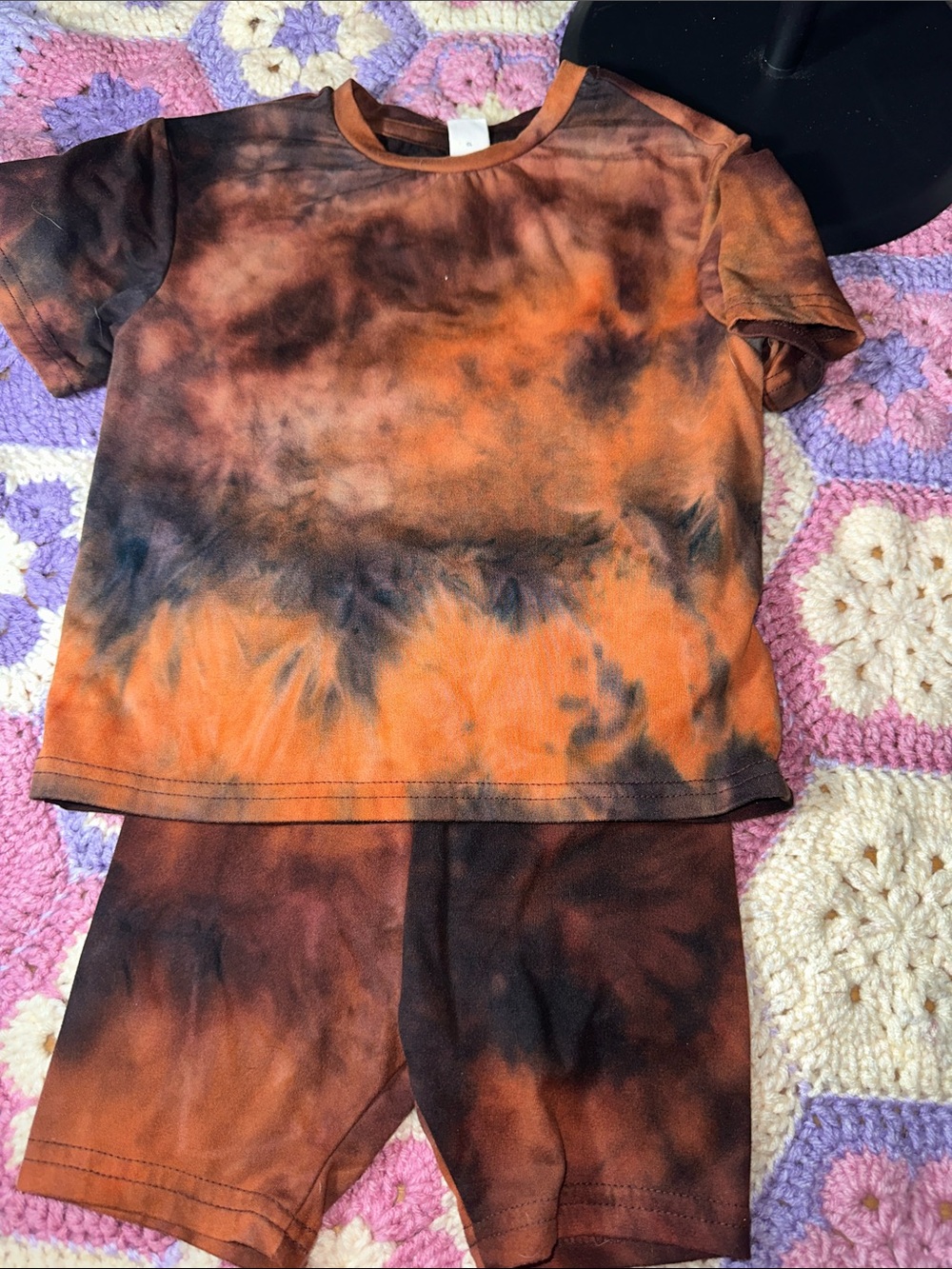 🎉SHEIN Orange and Black Tie-Dye Kids shorts set.   C337
